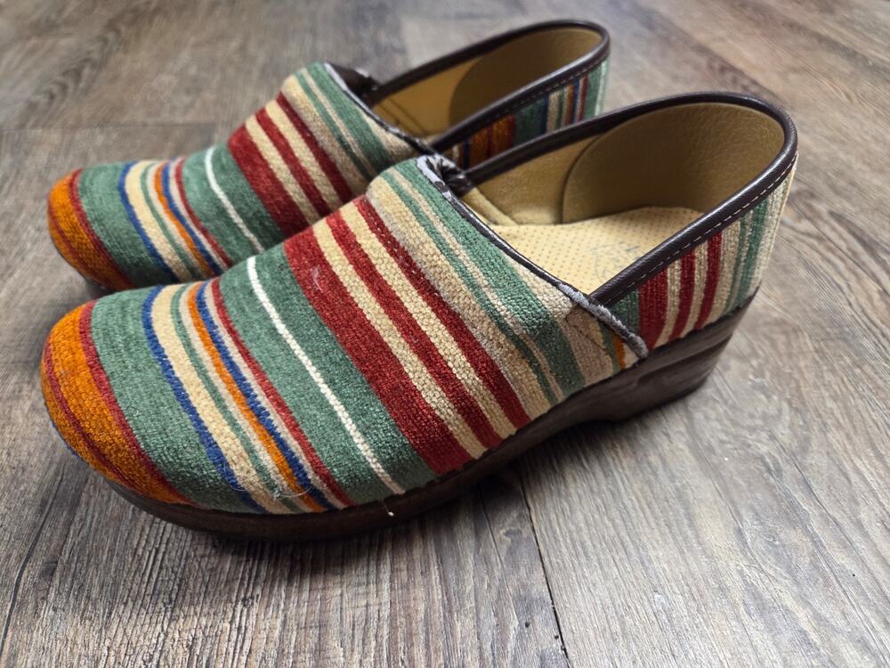 Dansko Vegan Pro Striped Multi Artisan Weave Clogs Southwest Euro 38 US 7.5/8